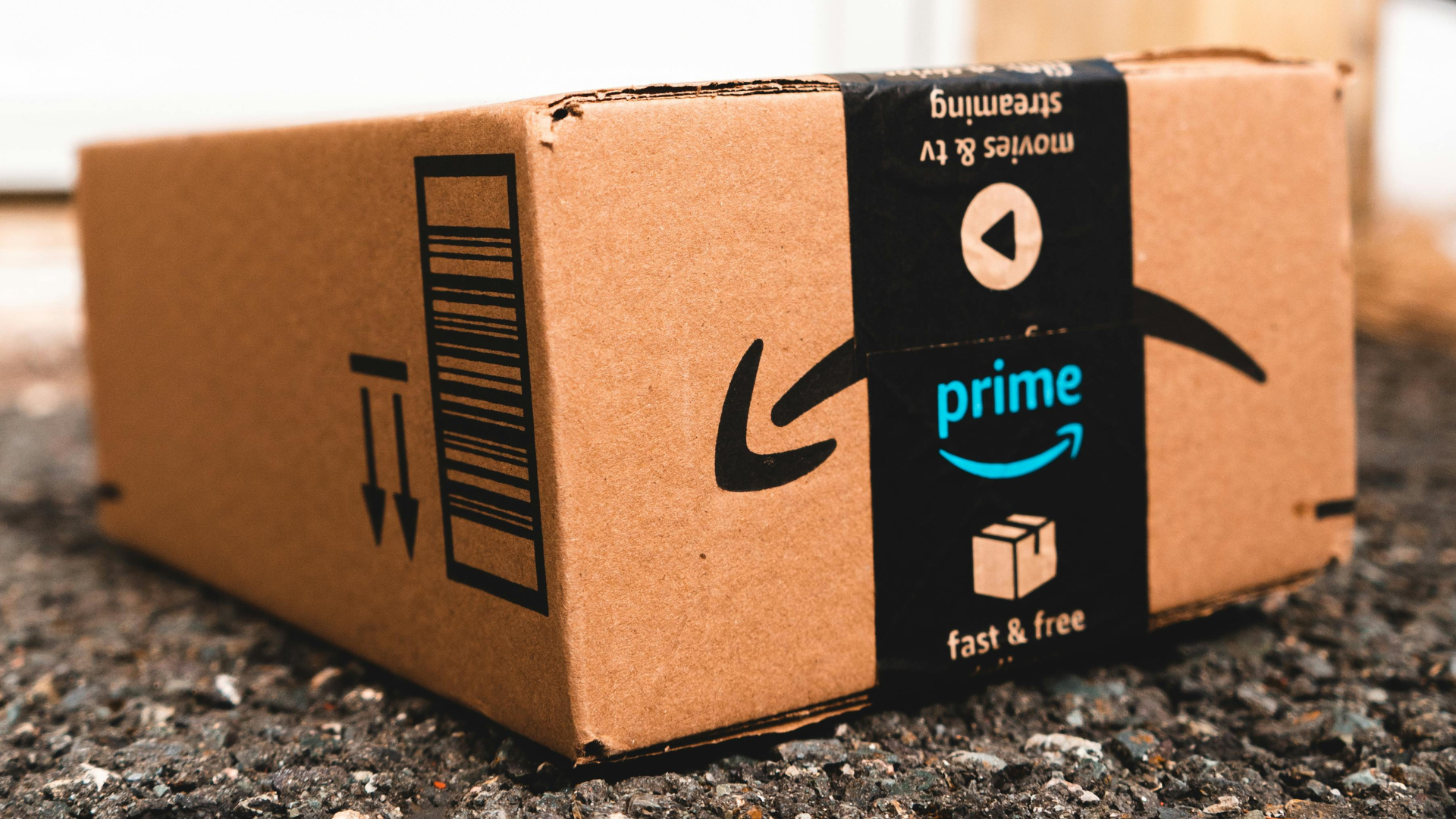 Decoding Amazon Commerce: Should You Be a Seller, Vendor, or Both?